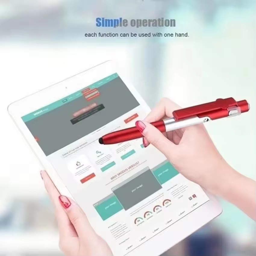 4つの機能が1つになった多機能ボールペン。LEDライト、折り - Writing Tools のレビューと価格